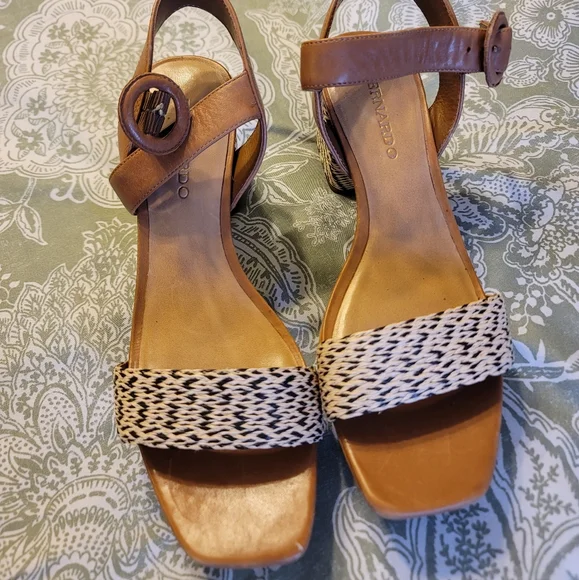 Bernardo Brown and Cream Sandals - Picture 1 of 5